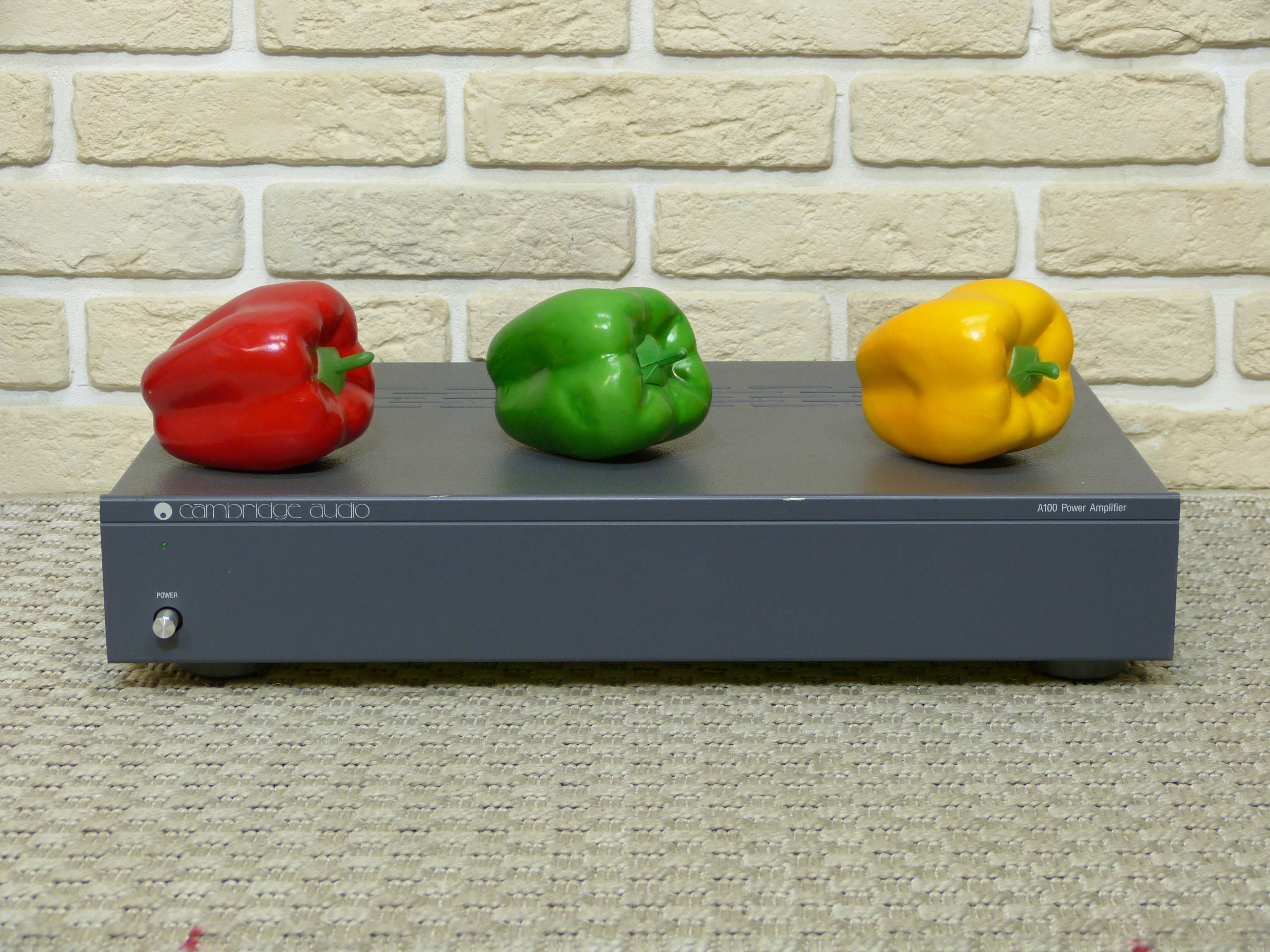 Cambridge Audio A-100