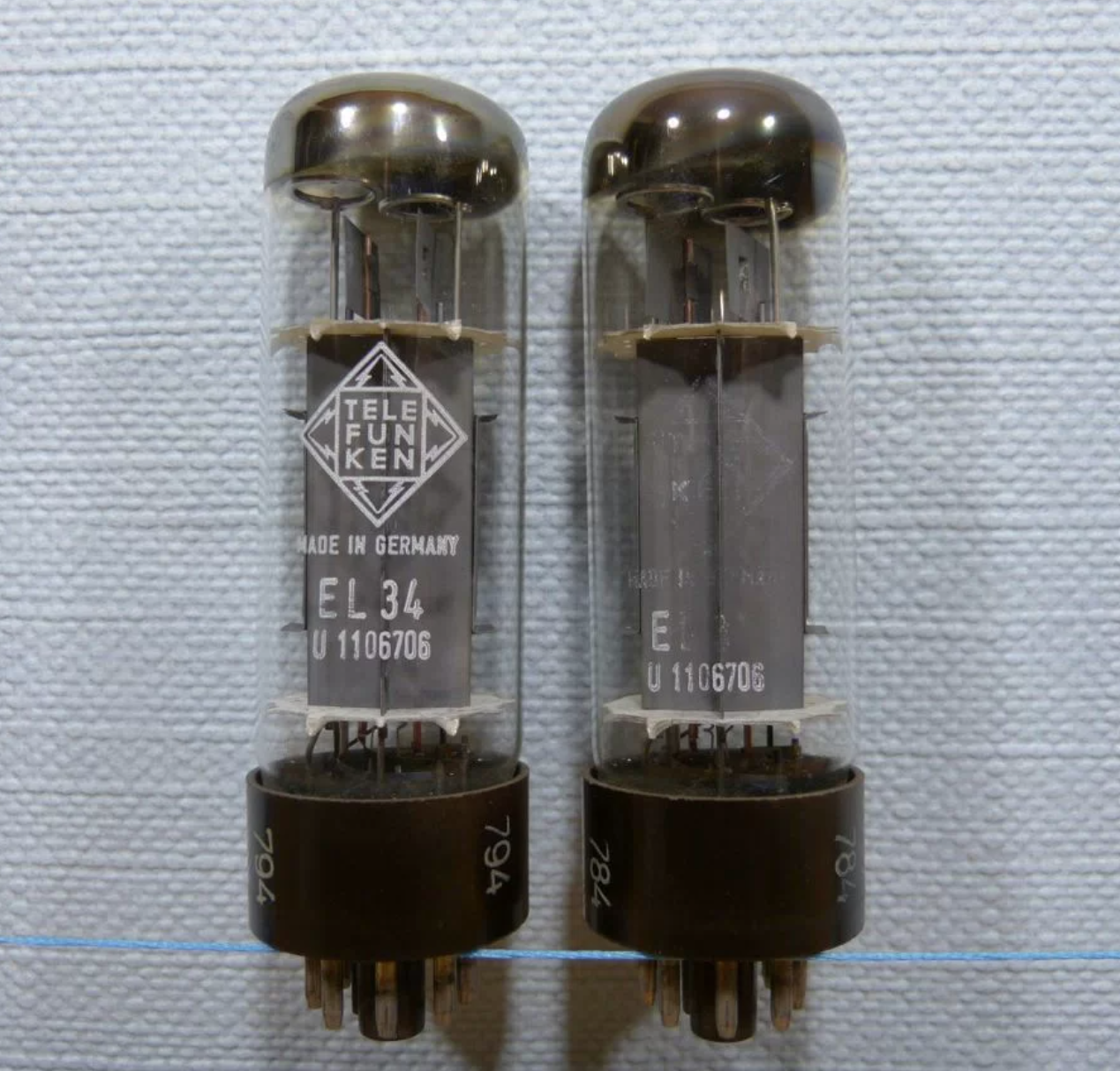 34 / EL34 Telefunken 6CA7 OO Getter