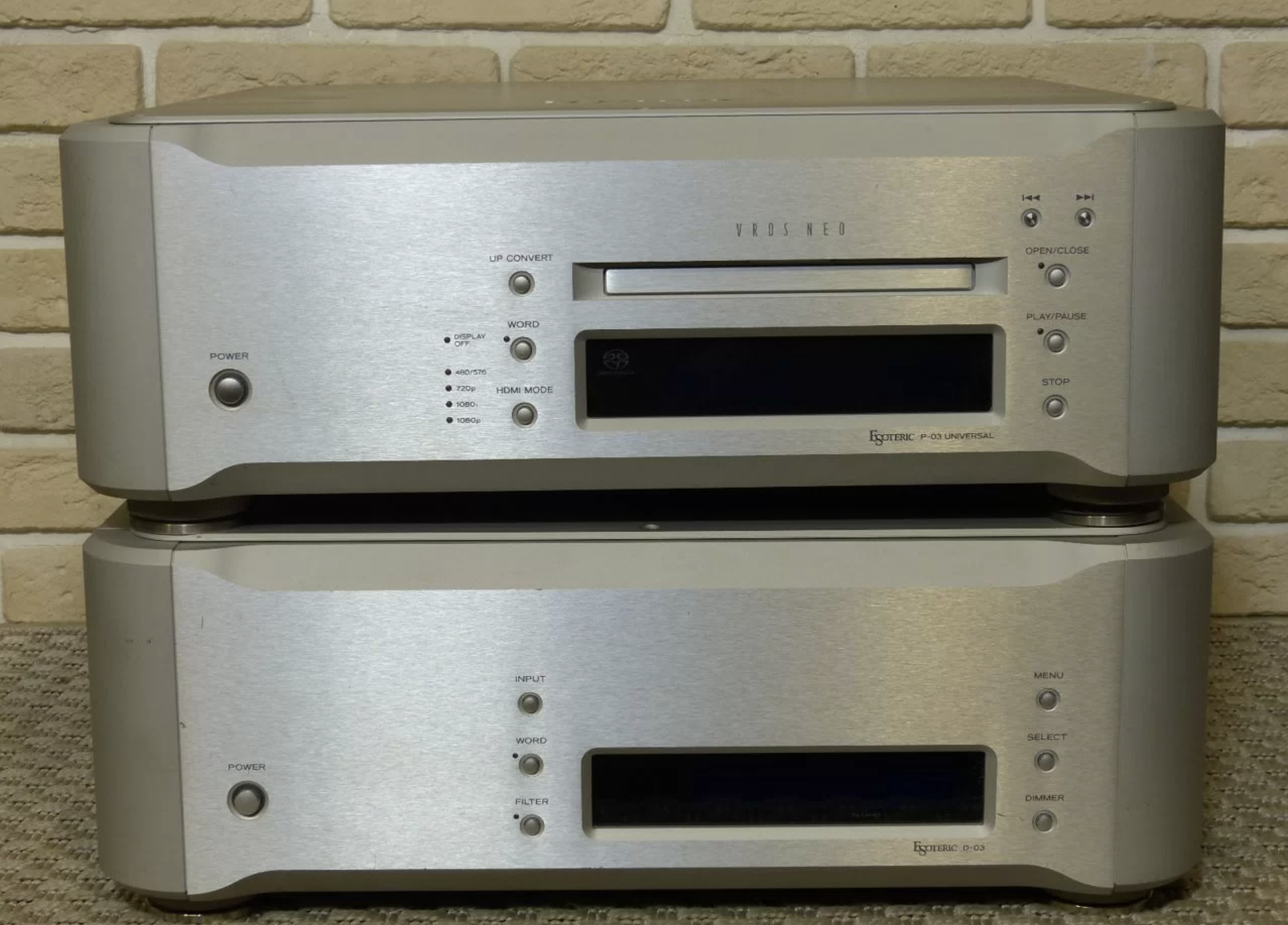 Esoteric P-03U + D-03 + I-Link